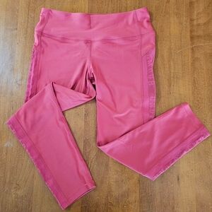 Under Armour Pink Heat Gear Capri Compression Leggings With Mesh Sides